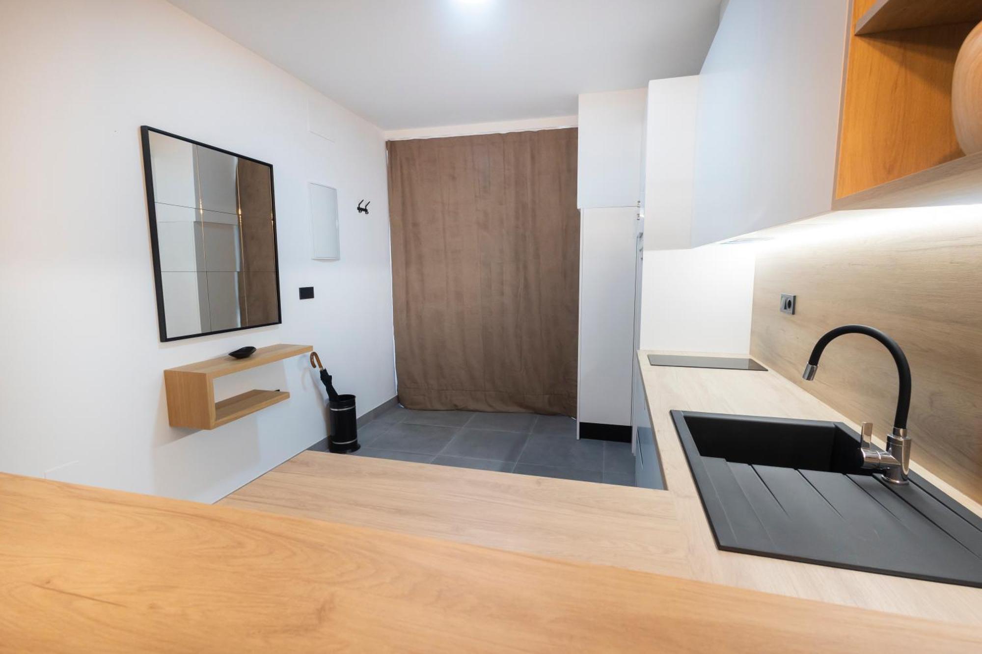 Rentalsevilla Enjoy Nervion Apartment