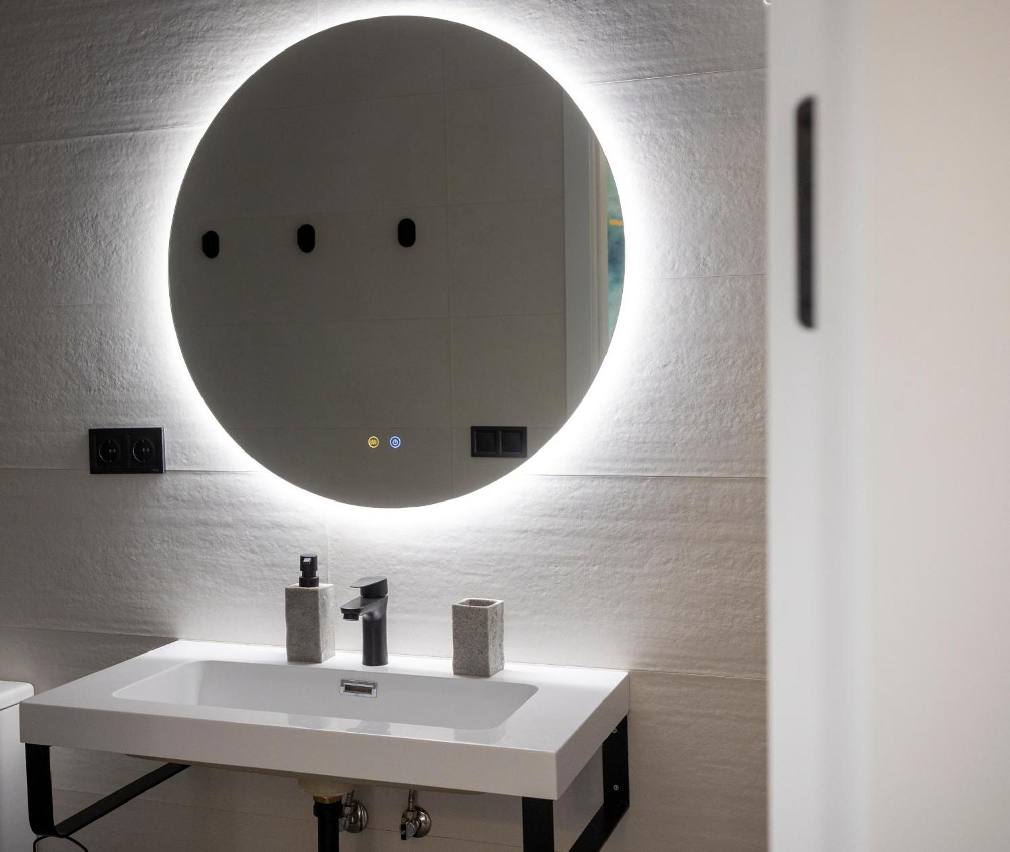 Rentalsevilla Enjoy Nervion Apartment